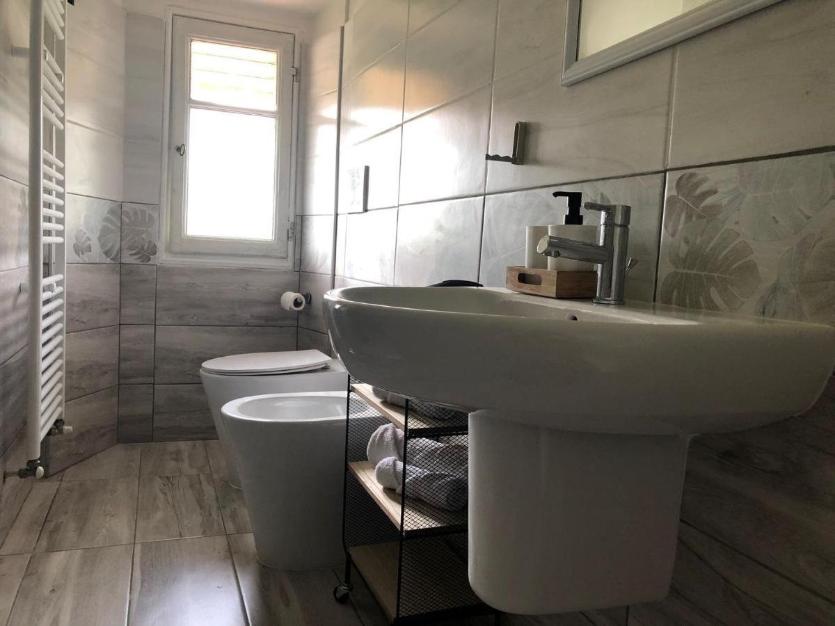 Casa Di Aristide Apartman Erba Kültér fotó